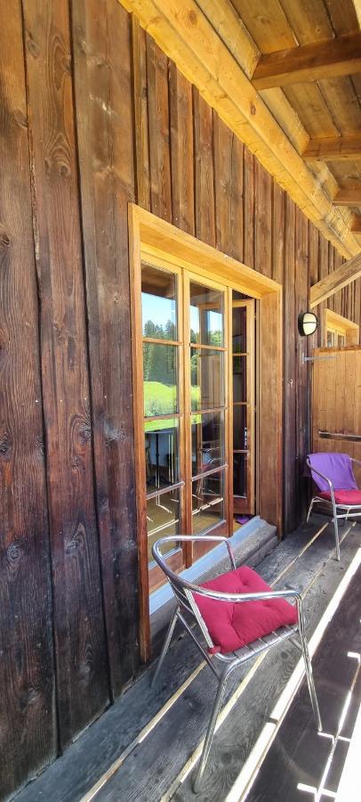 Miramont Horse Trekking Hostel Saicourt Exterior photo