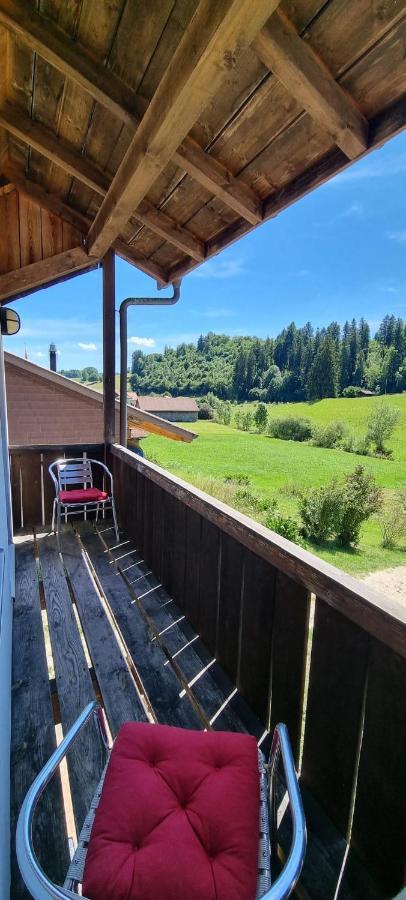 Miramont Horse Trekking Hostel Saicourt Exterior photo