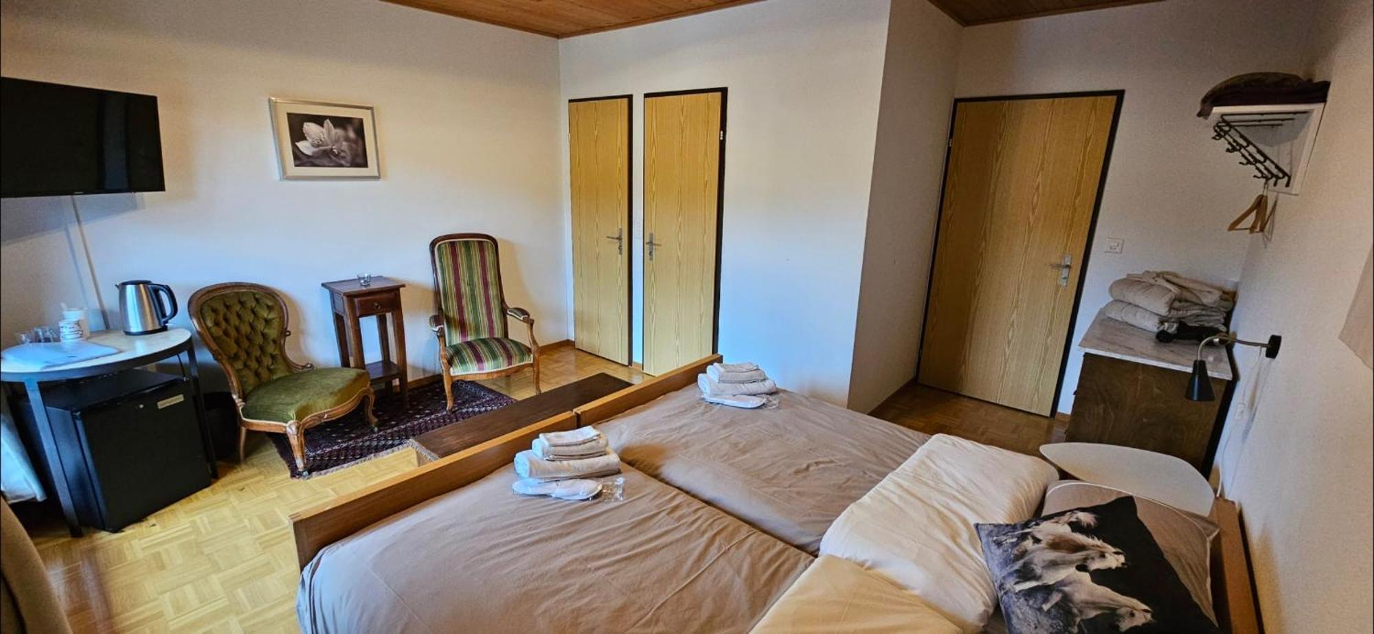 Miramont Horse Trekking Hostel Saicourt Exterior photo